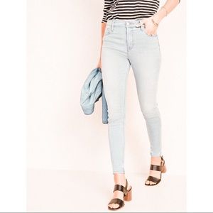 Rockstar light wash jeans
